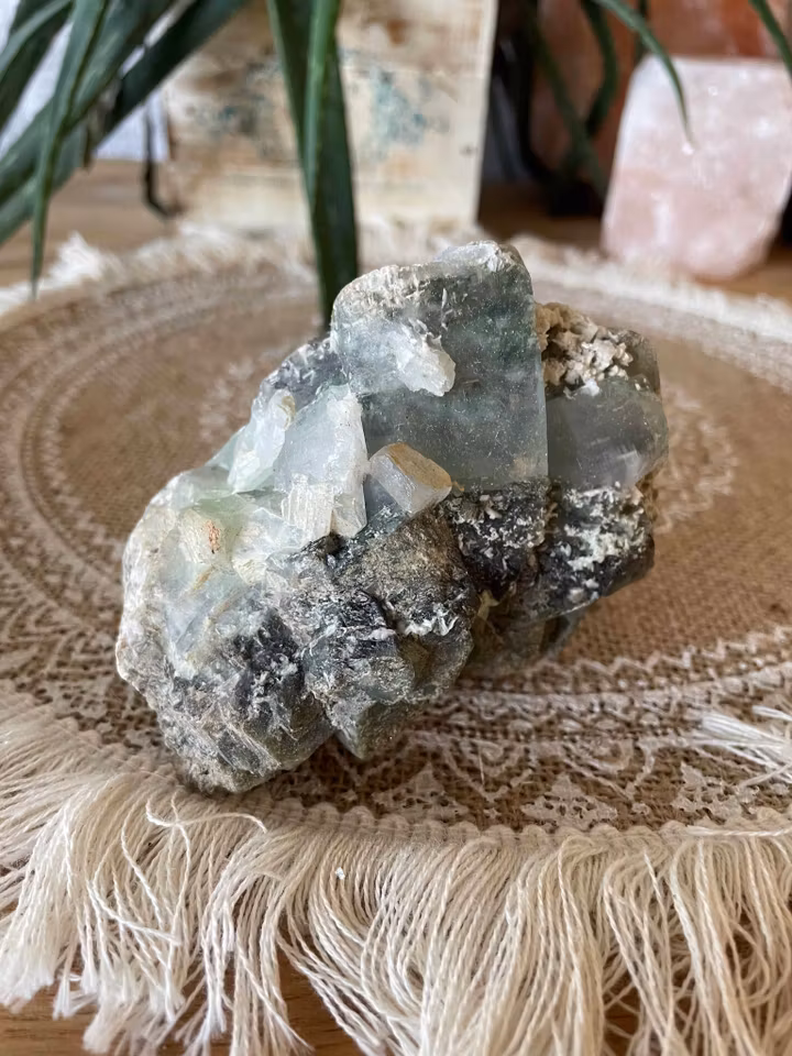 Grön Apofyllit kluster