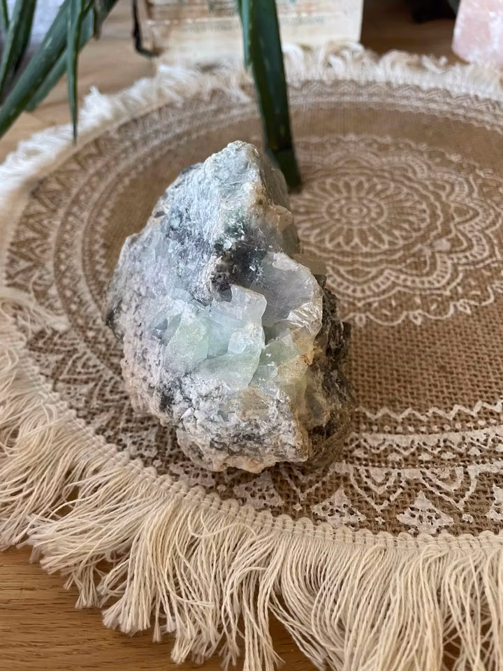 Grön Apofyllit kluster