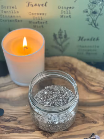 Annas svarta salt för beskydd
