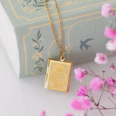 Halsband lover of books