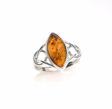 Silverring älvmönster och bärnsten