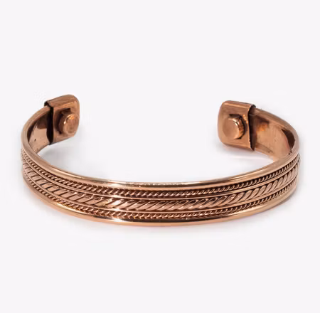 Koppar armband med magneter och mässings detaljer