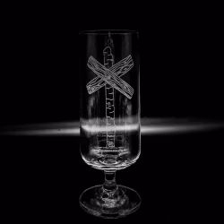Graverad Ölglas Ledkryss
