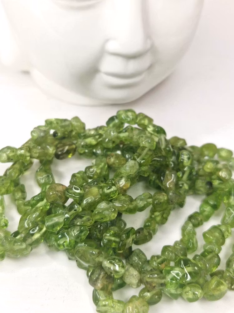 Armband i peridot nuggets