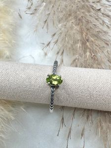 Silverring med peridot