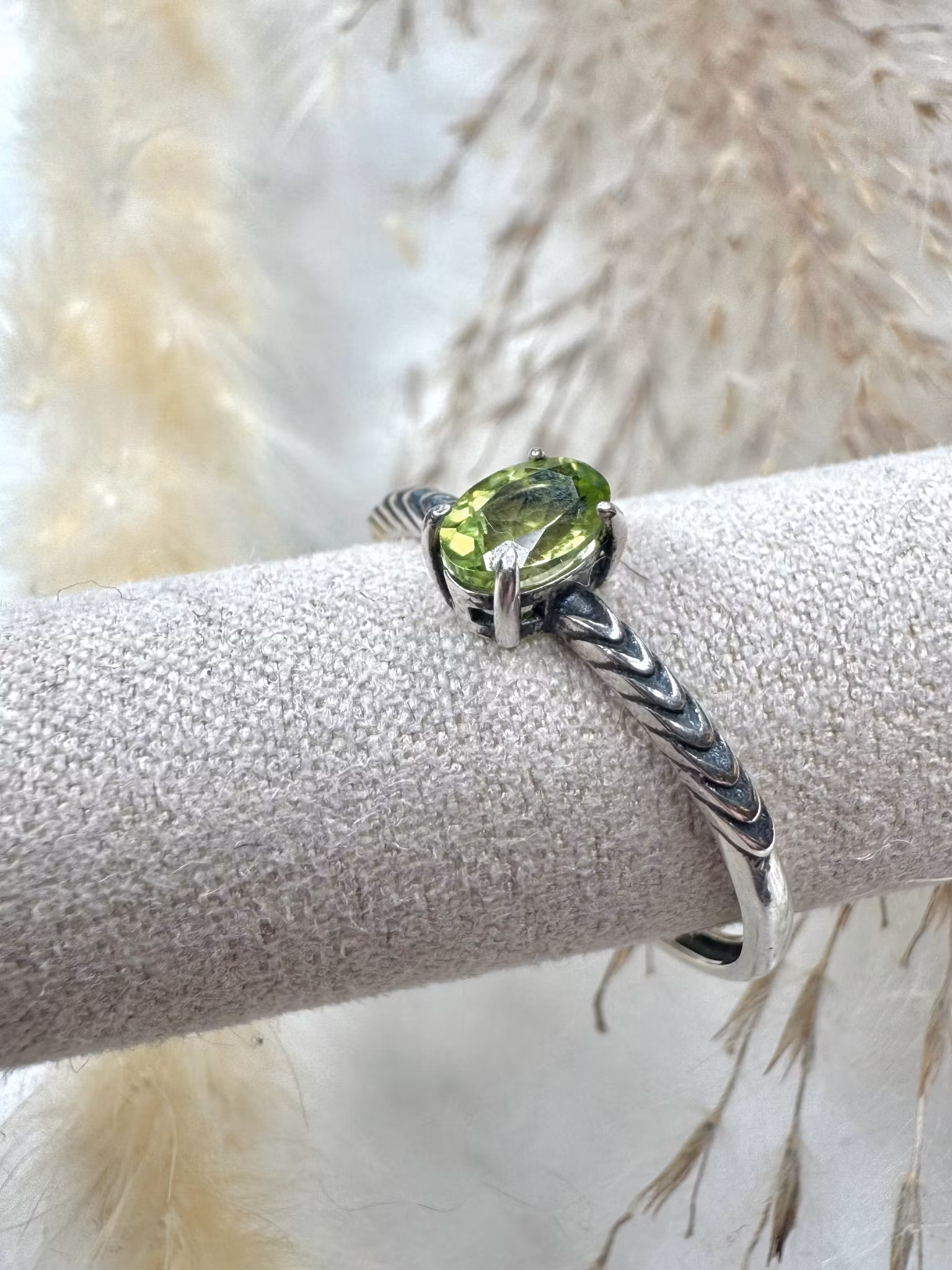 Silverring med peridot