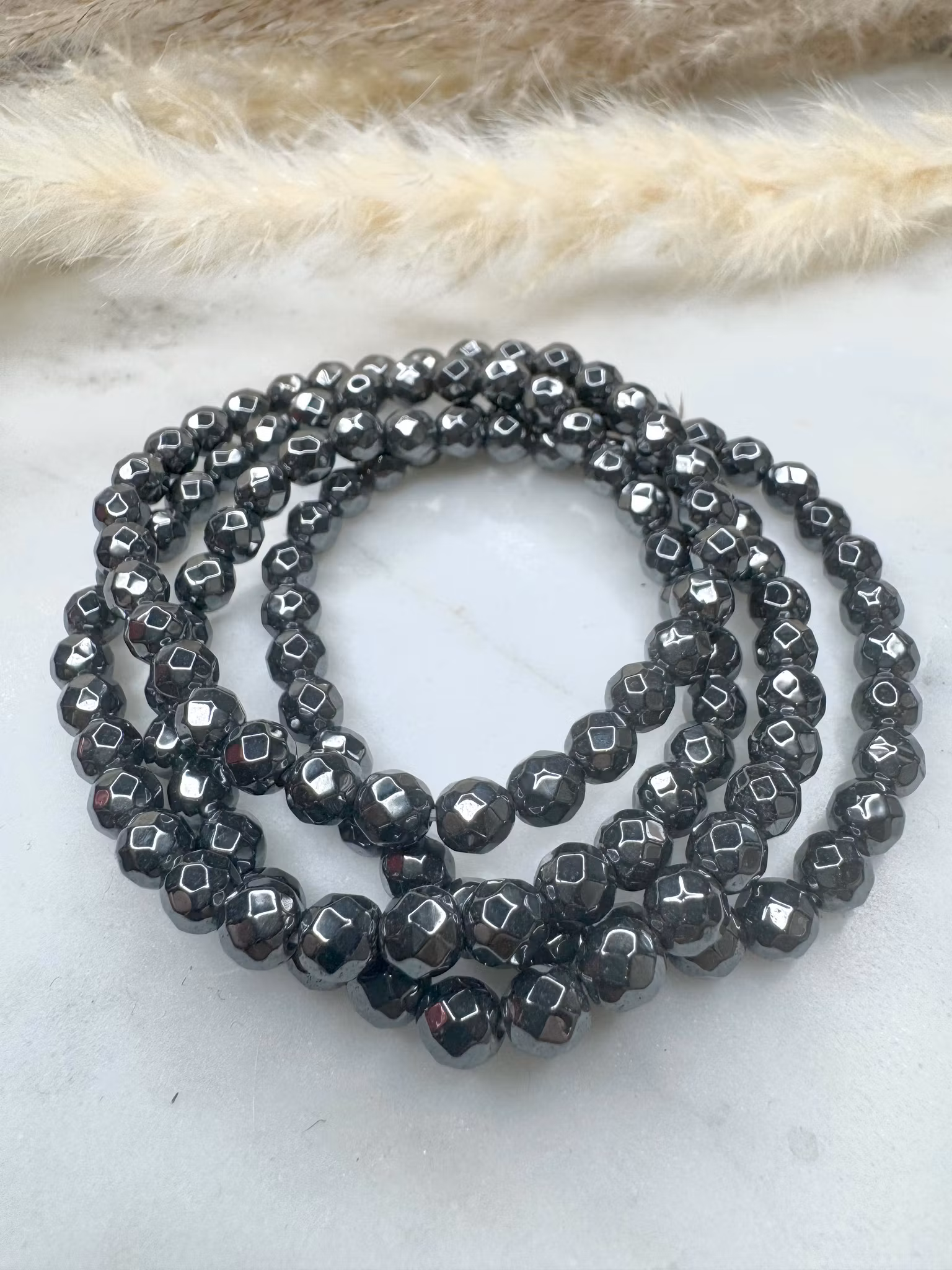 Facetterad hematit armband kristall