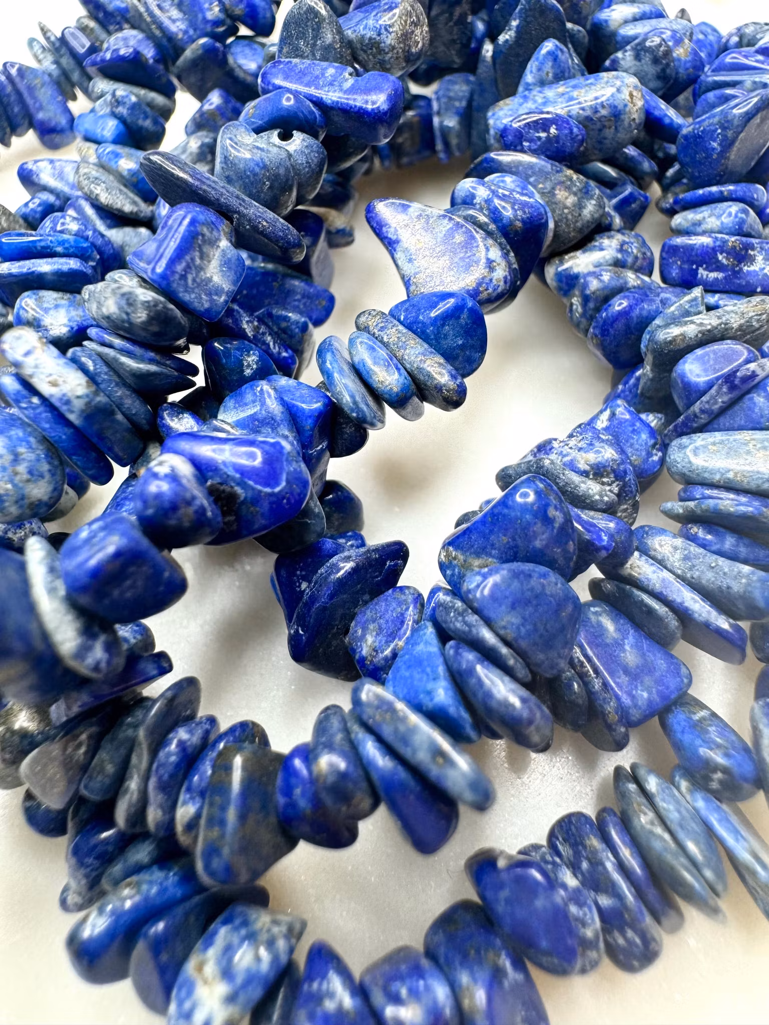 Chipsarmband i lapis lazuli