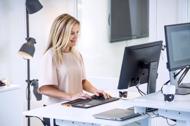 Mousetrapper Advance 2.0 MT112 Ergonomisk Rullmus Med sladd Svart