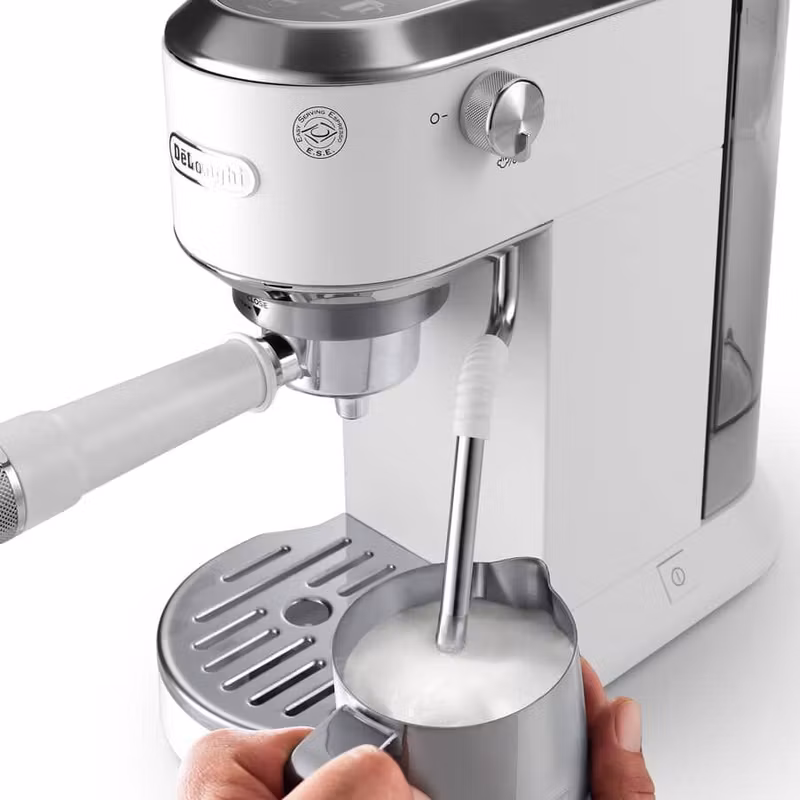 De'Longhi Dedica Duo EC890.WI Espressomaskin med Cold Brew Vit