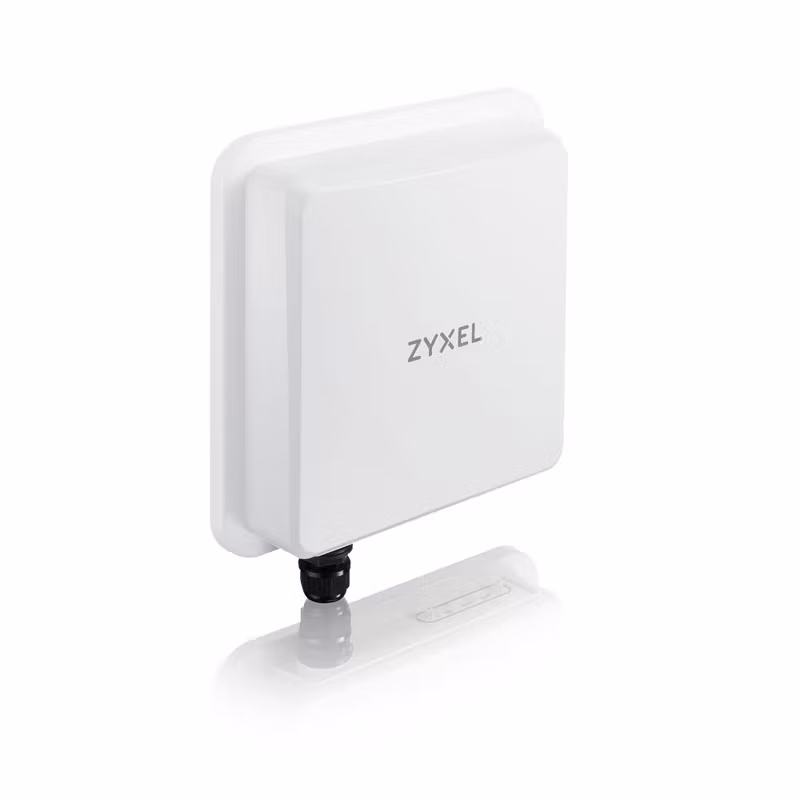 Zyxel Nebula FWA710 5G Utomhusrouter med PoE och 1 års Nebula Pro-licens