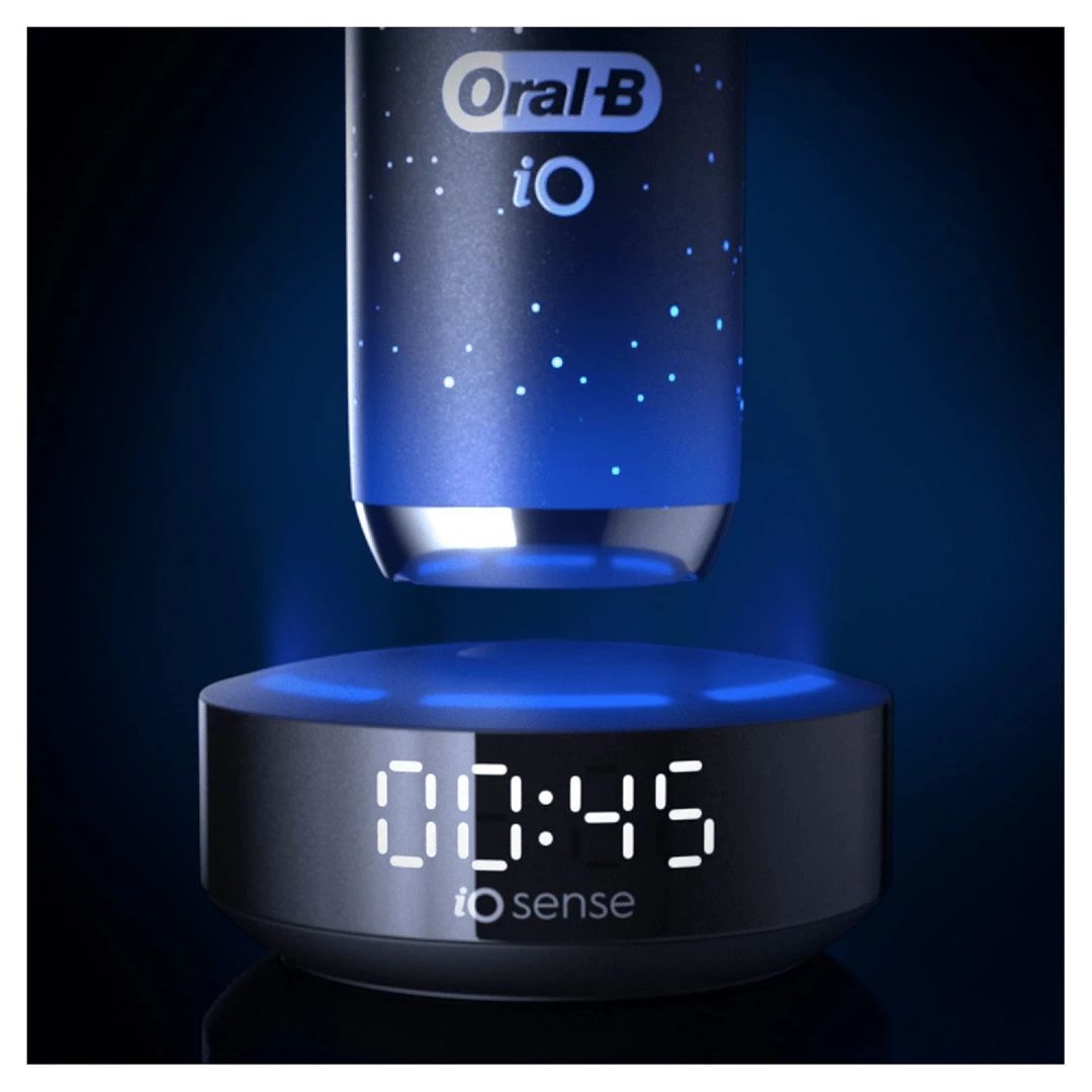 Oral-B iO Series 10 Cosmic Black eltandborste med AI-teknik