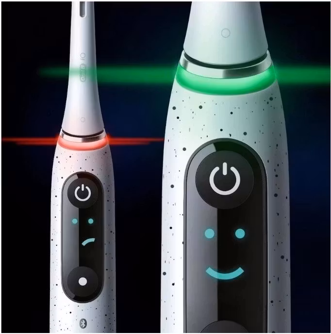 Oral-B iO Series 10 stardust vit eltandborste med AI-teknik