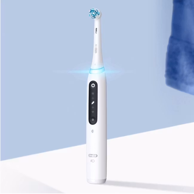 Oral B Eltandborste iO serie 5 vit