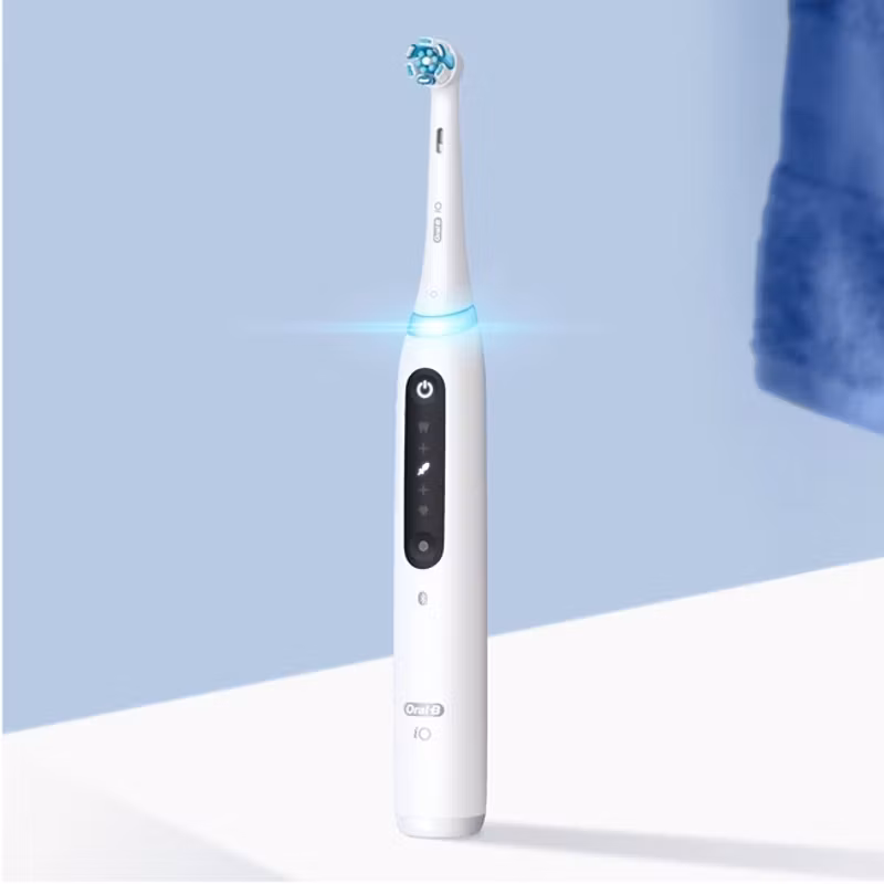 Oral B Eltandborste iO serie 5 vit