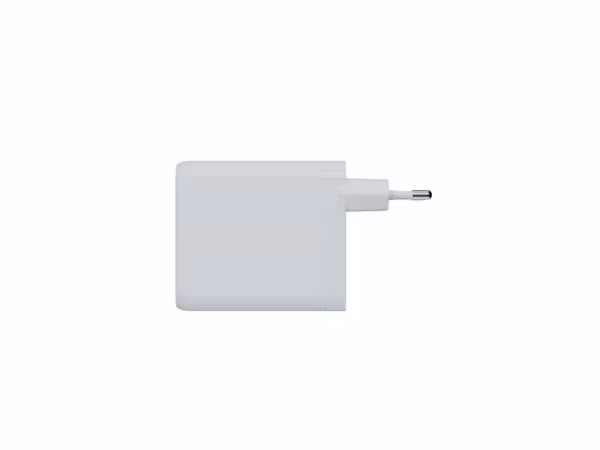 Xtorm 140W GaN2 Ultra Hemladdare 3xUSB-C/USB-A Vit