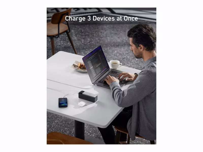 Anker 737 Powerbank 24000mAh svart
