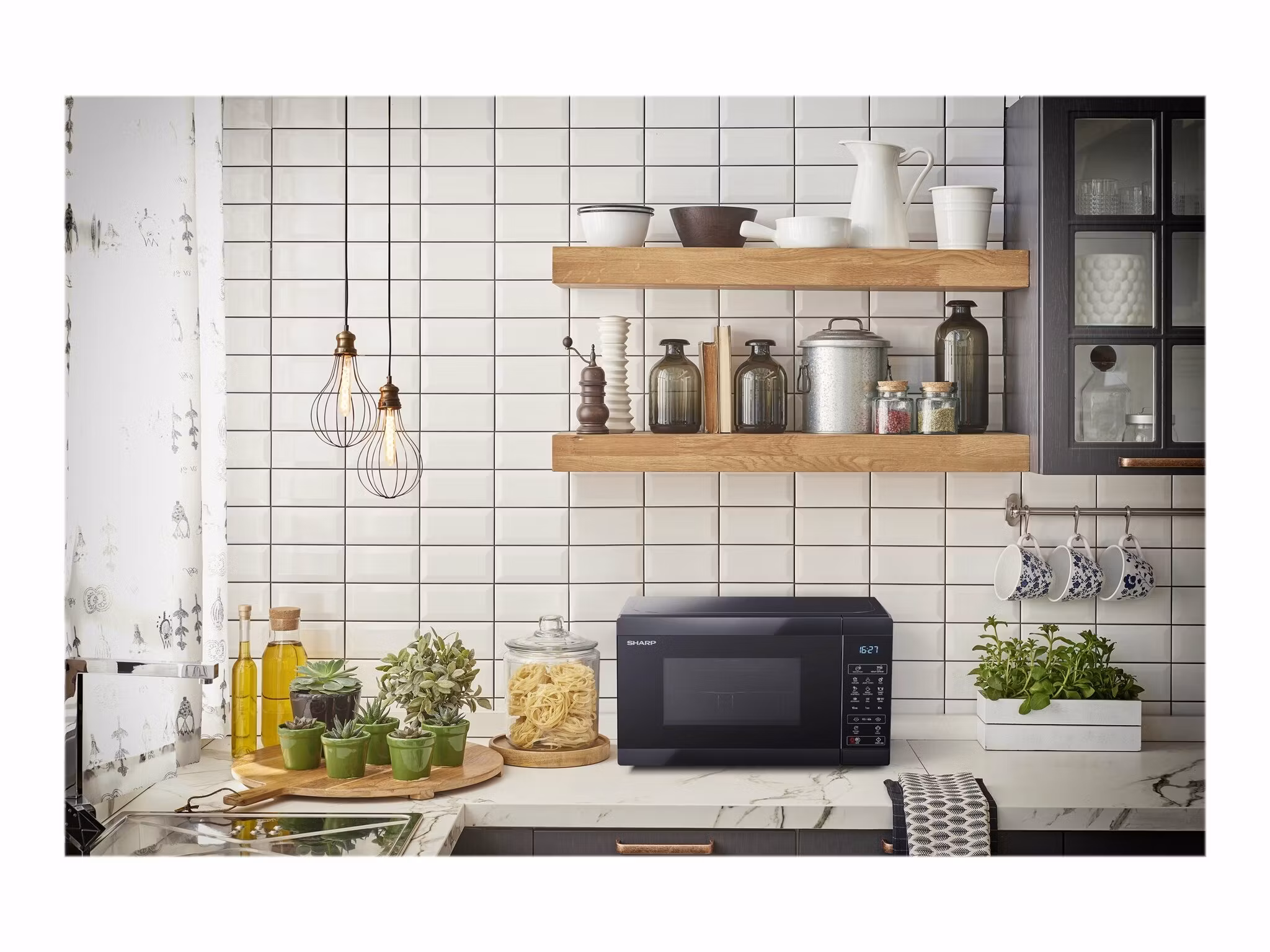 Sharp YC-MG02E-B Mikrovågsugn med grill Svart