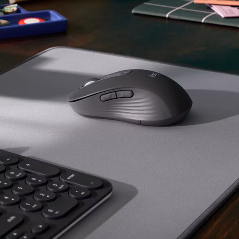Logitech Signature M650 for Business mouse Svart