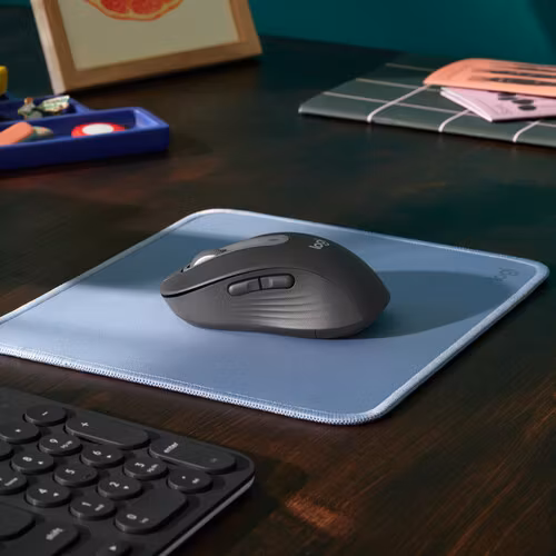 Logitech Signature M650 M Wireless Mouse Graphite