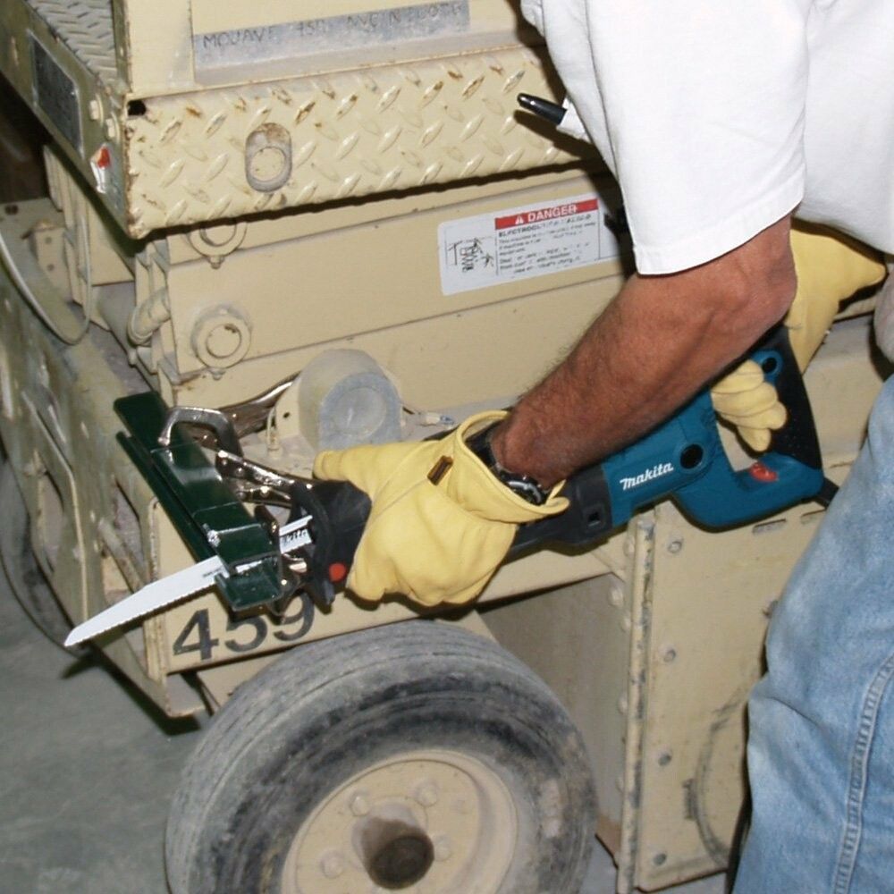 Makita JR3070CT Tigersåg 1510W