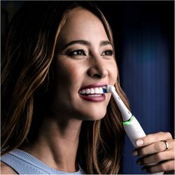 Oral-B Io Series 10 eltandborste stardust white