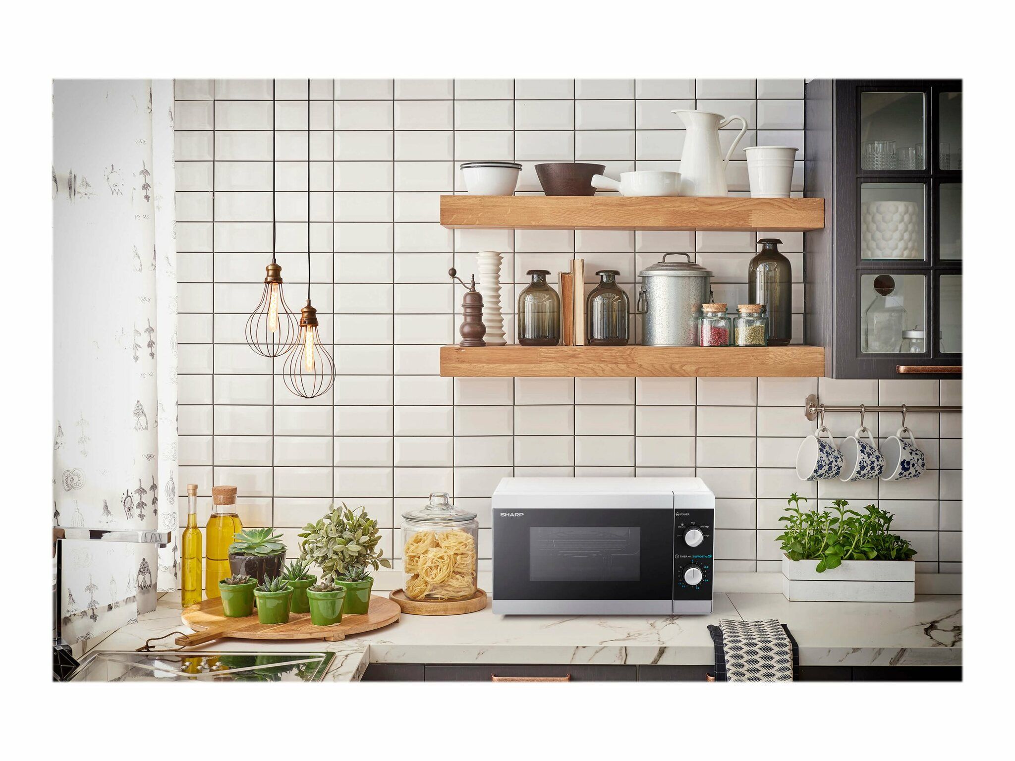 Sharp Mikrovågsugn Fristående 20l Mekanisk panel 800W