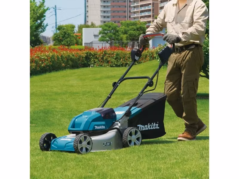Makita Twin DLM460Z utan batteri och laddare