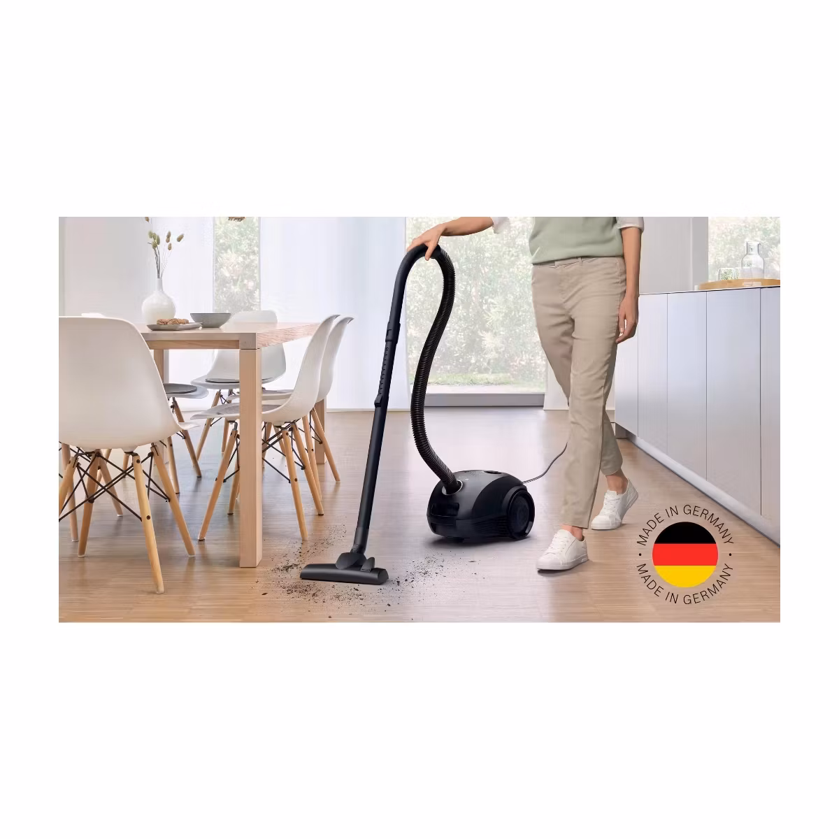 Bosch Serie 2 BGBS2LB1 Cylinderdammsugare 3,5liter 600 W Svart