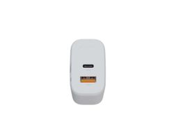 Xtorm 67W GaN2 Ultra Hemladdare USB-C PD/USB-A Vit