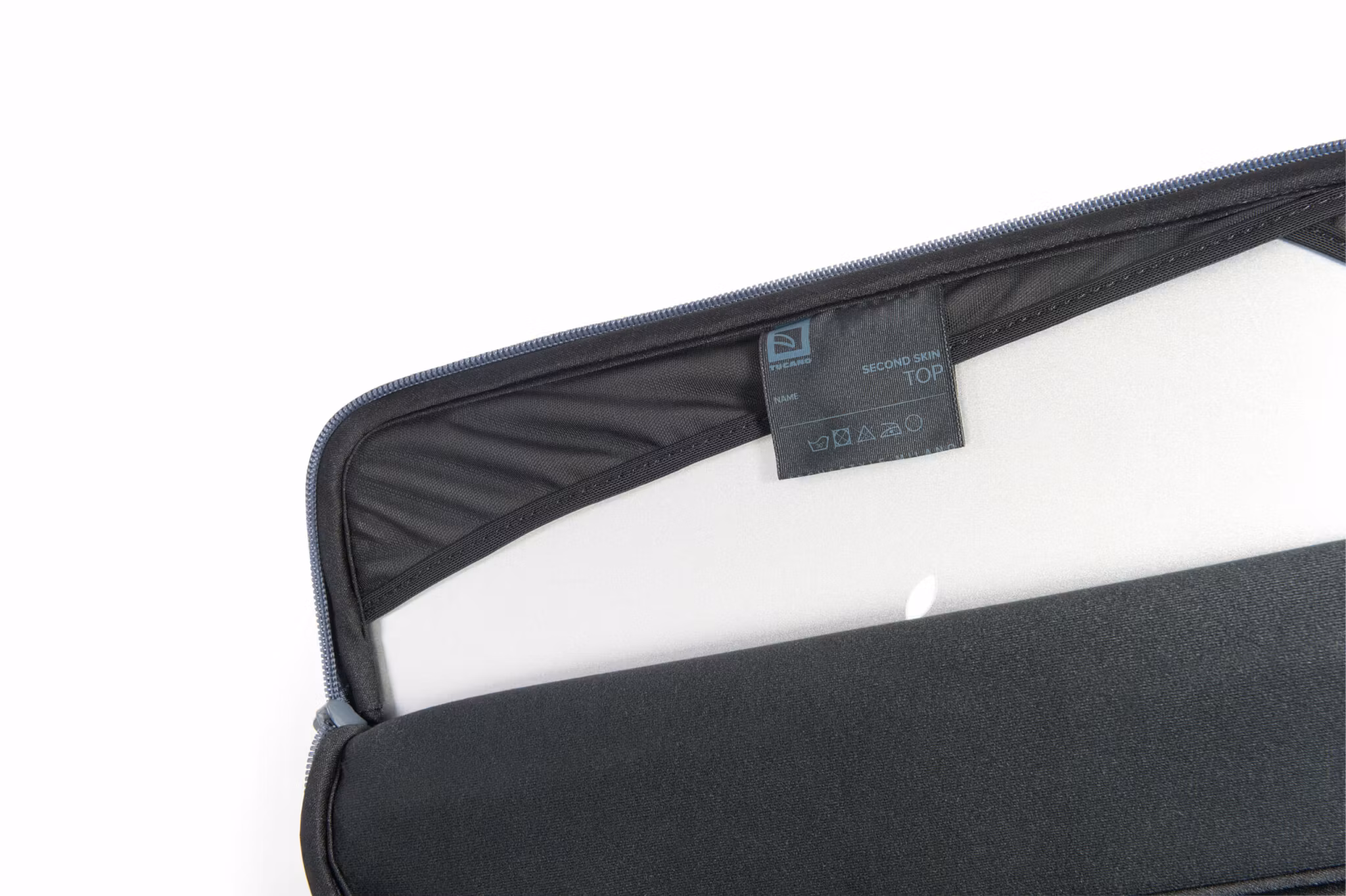 Tucano Top Fodral MacBook Pro/Air 13" Bensinblå