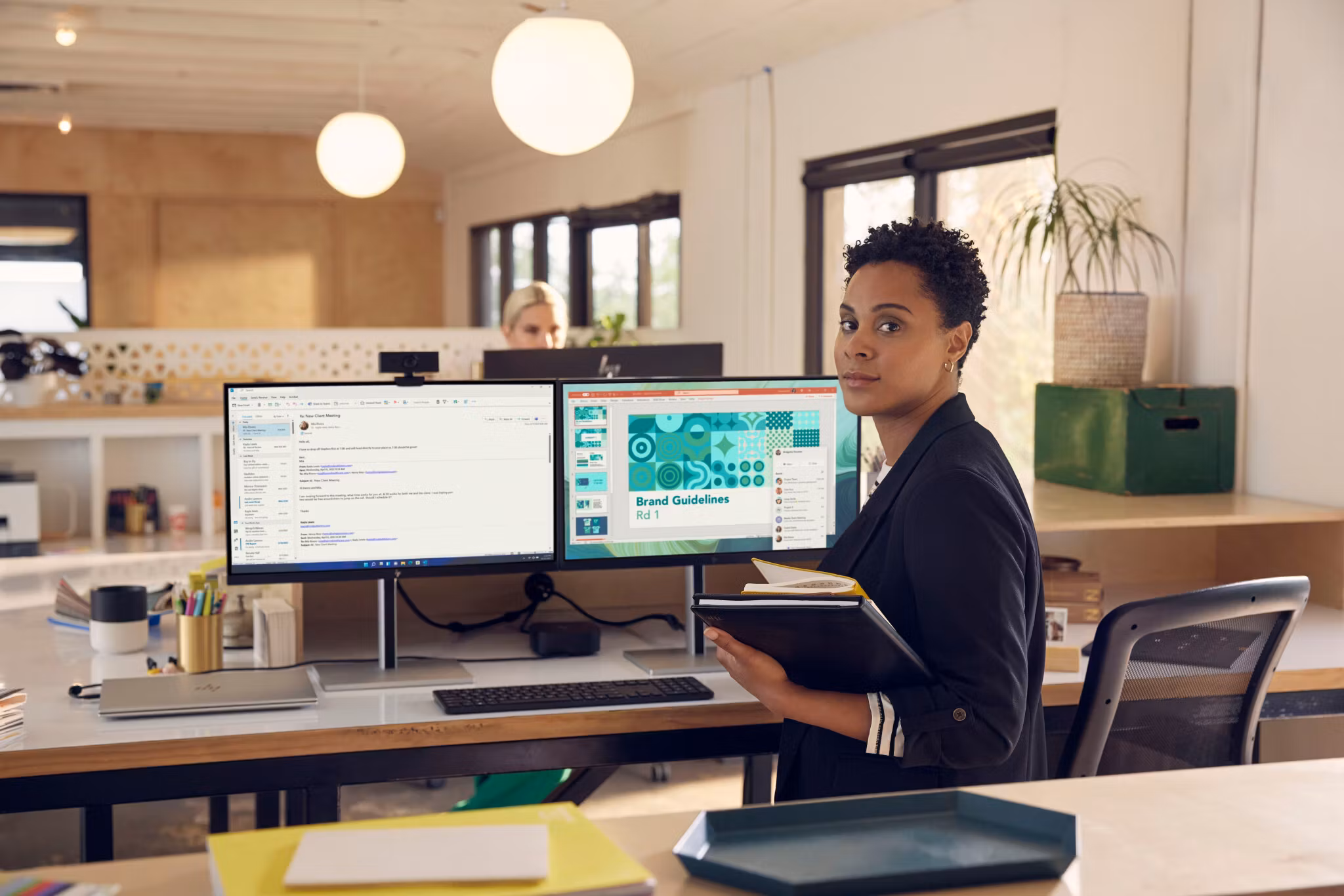 HP Inc. HP E24t G5 FHD Touch Monitor