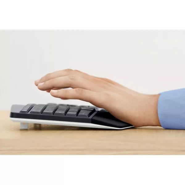Logitech Performance Combo MK850 (Nordisk) Tangentbord och Mus