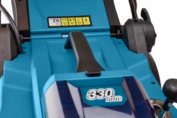 Makita DLM330RT 18 V; 1x5,0 Ah batt. Batteridriven gräsklippare