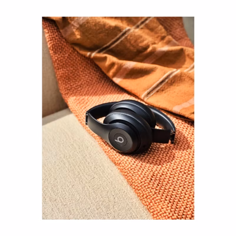 Beats by Dr. Dre Studio Pro Wireless Over-ear Svart