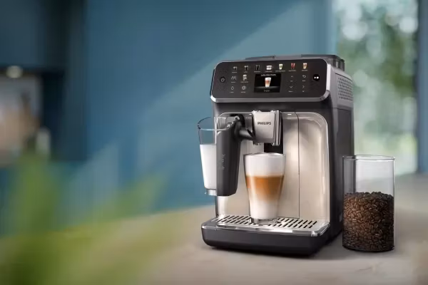 Philips 5500 series EP5547 Helautomatisk Espressomaskin LatteGo