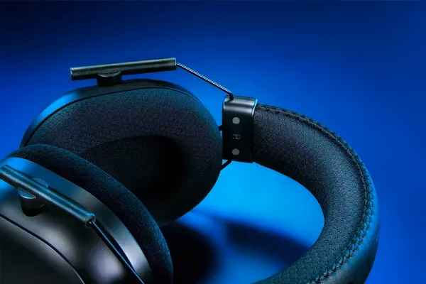 Razer BlackShark V2 PRO Trådlös Headset Svart