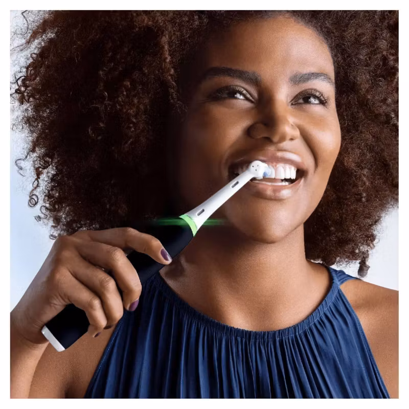 Oral-B iO Series 3 Eltandborste Matt Black/Ice Blue Duo Edition