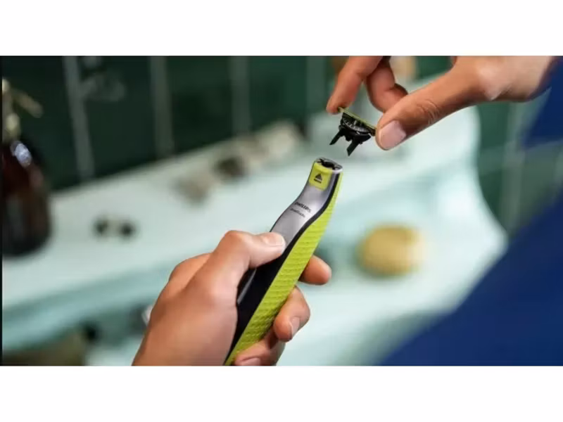 Philips OneBlade 360 QP2734 Trimmer