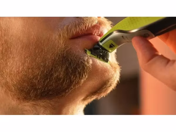 Philips OneBlade 360 QP2734 Trimmer