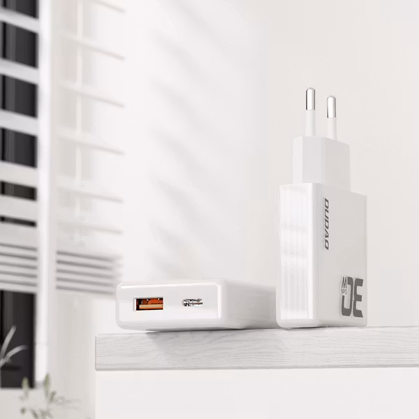 Dudao A30EU Adapter 30Watt GaN 1xUSB-C 1xUSB-A (USB-C till USB-C inkl kabel