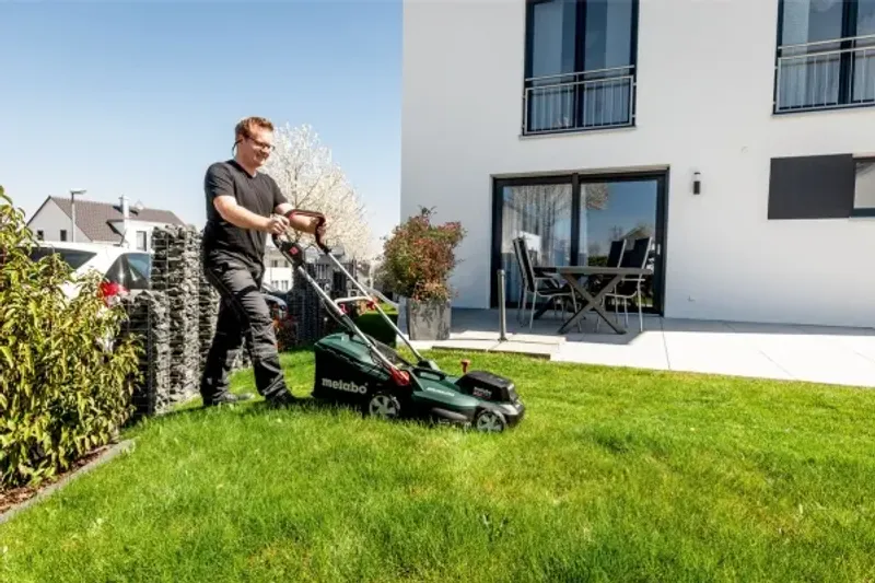 Metabo RM 36-18 LTX BL 36 Gräsklippare 4000opm 36 cm Klippbredd