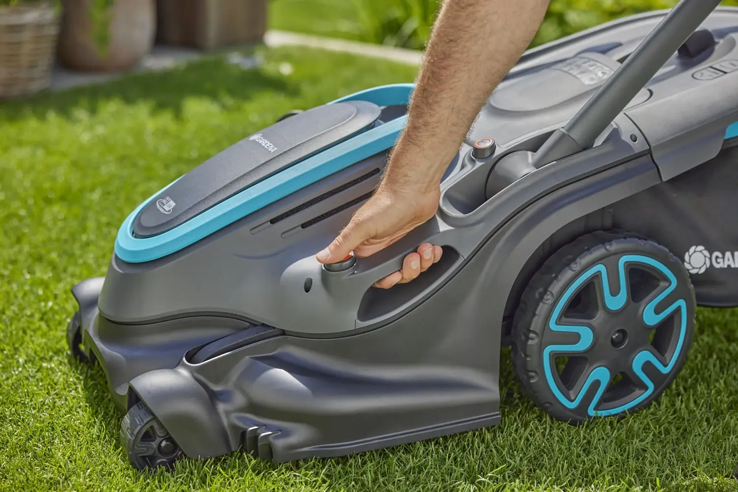 Gardena PowerMax Duo 46/36V Set (1x4.0Ah) Gräsklippare med batteri