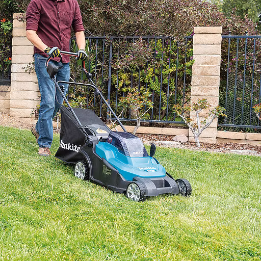 Makita DLM432Z Batteridriven gräsklippare 2 x 18 V