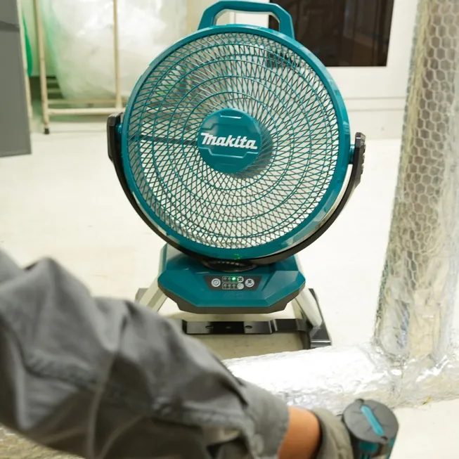 Makita DCF301Z Sladdlös fläkt 18 V Utan batteri & utan laddare