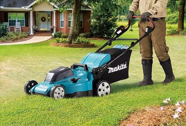 Makita DLM480Z Gräsklippare Elektrisk 3100opm 48 cm skärbredd