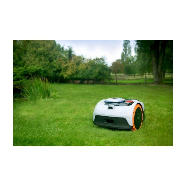 Segway Navimow i105 Robotgräsklippare