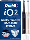 Oral-B iO2 Eltandborste Duo-pack inkl Resefodral Svart och Rosa