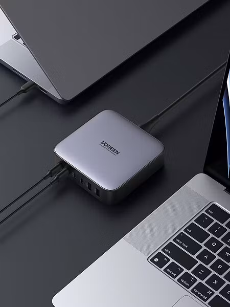 UGREEN Nexode 200W Desktop Charger 6-Port (2xUSB-A + 4xUSB-C) Multiladdare