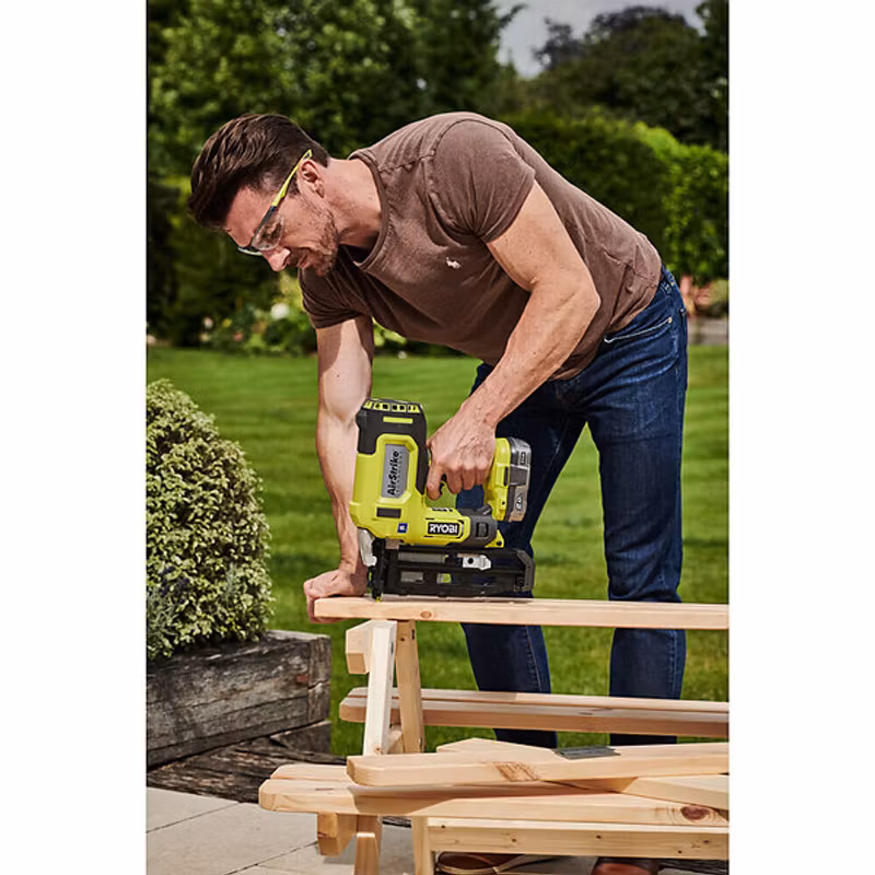 Ryobi Spikpistol Dyckert R16GN18-0 One+ 18 V Batteridriven
